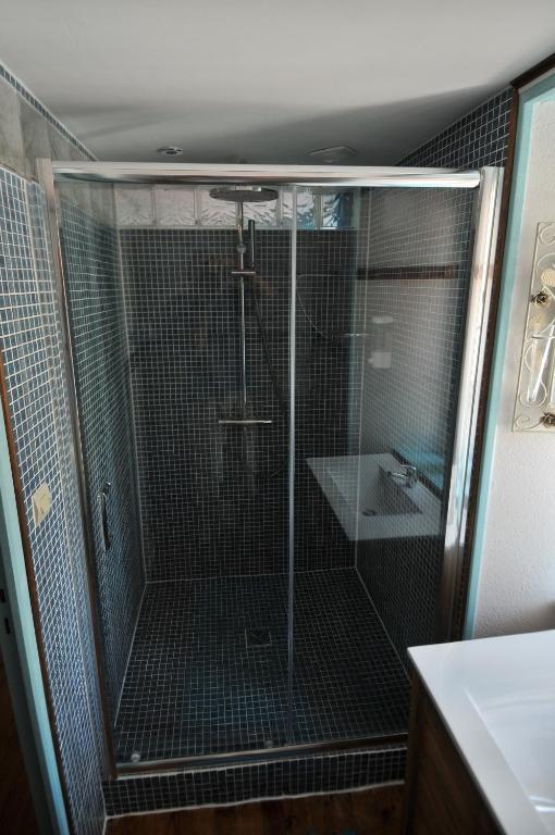 Auberge De La Providence Saint-Donat Номер фото